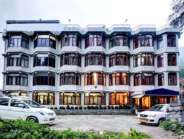 hotel-mountin-top-manali